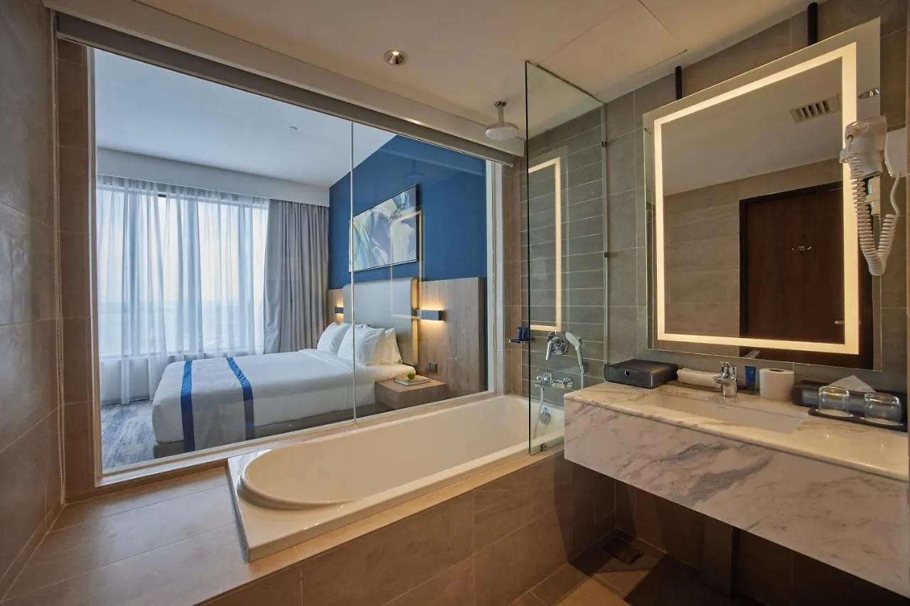 Opero Hotel Southkey Johor Bahru 4*,  Malásia
